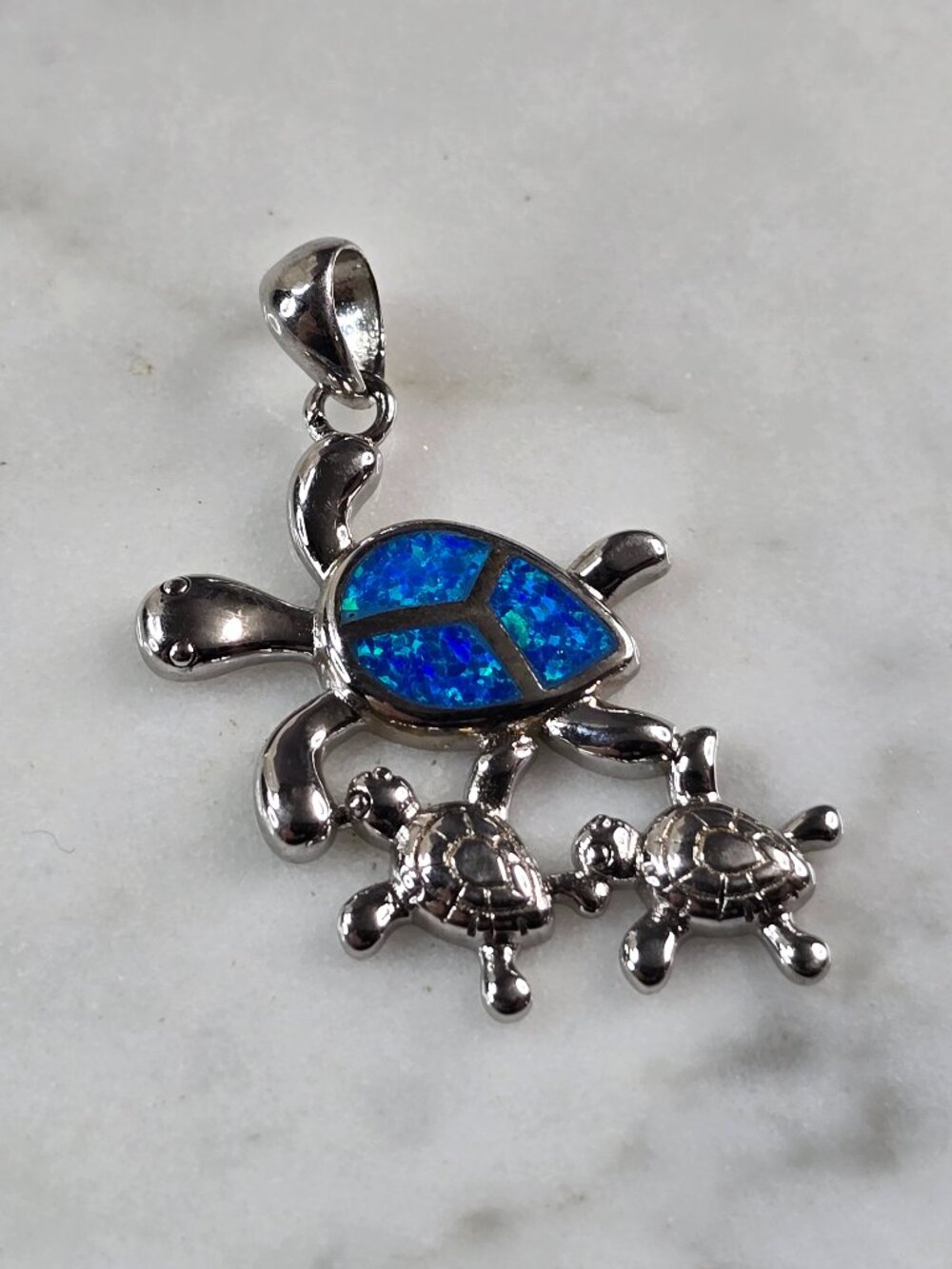 Womens Sterling Silver Blue Opal Sea Turtle w/ Babies Pendant 3.7g E6115